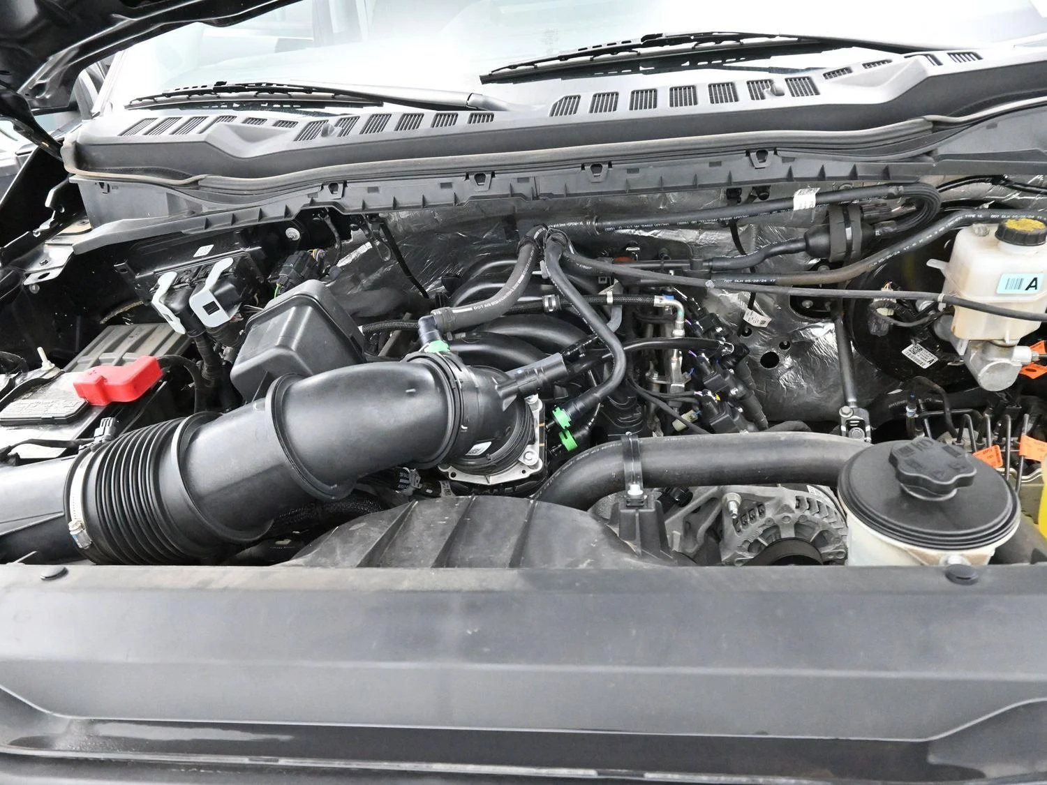 Used 2024 Black Ford XL image 31