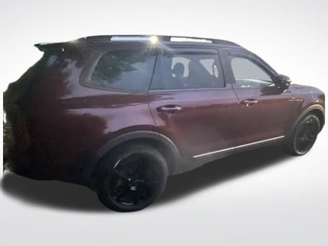 Used 2023 Dawning Red Kia EX X-Line image 7