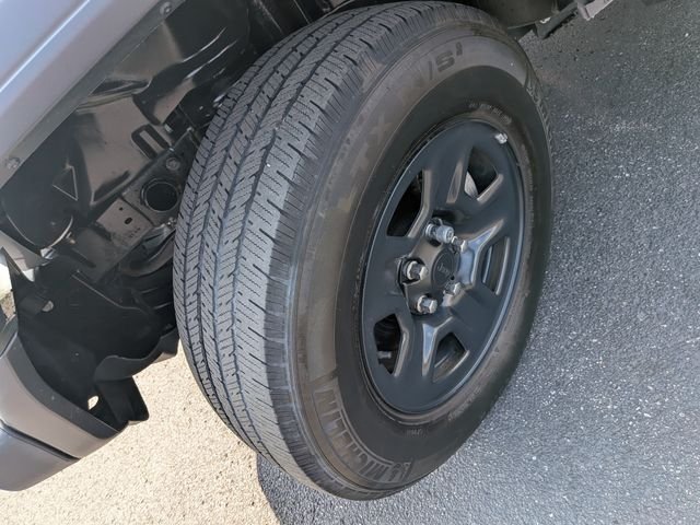 Used 2021 Gray Jeep Sport image 8