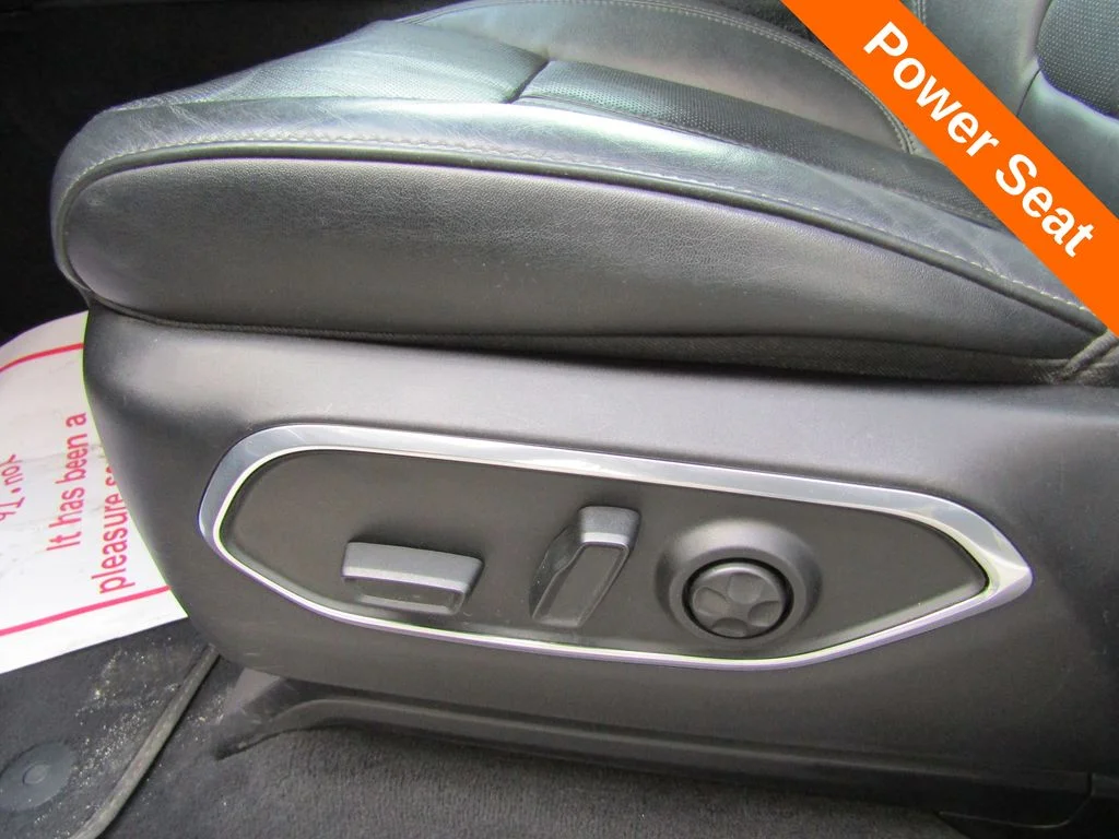 Used 2022 Gray Jeep Series III image 7