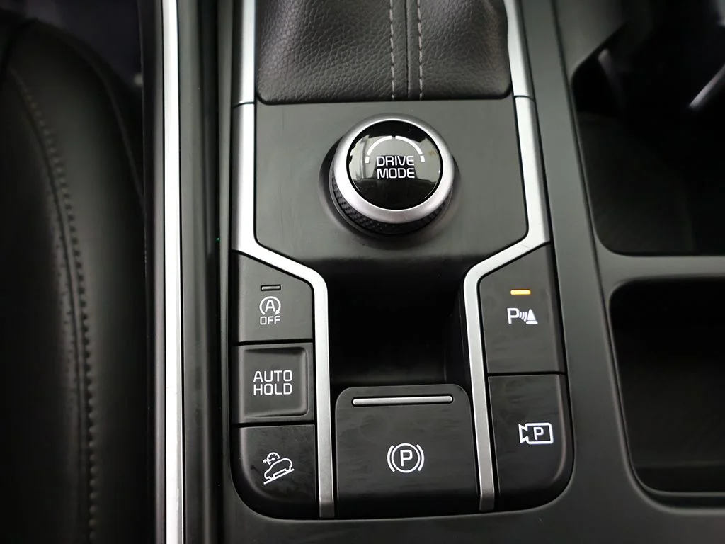 Used 2024 Silver Kia S image 54