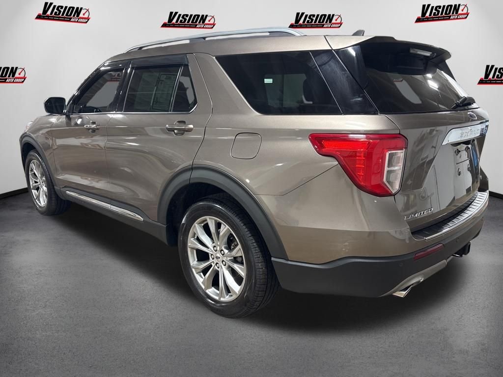 Used 2021 Gray Ford Limited image 7