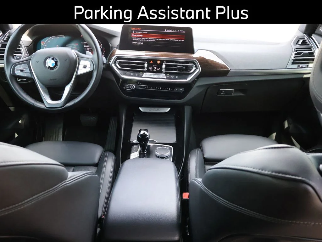 Used 2023 White BMW xDrive30i image 16