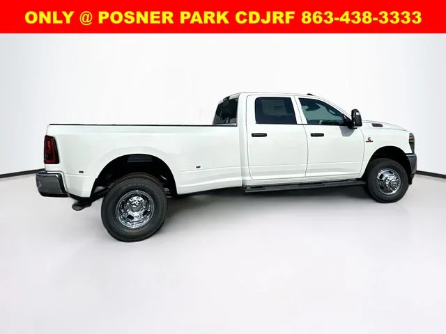 New 2026 Bright White Clear-Coat Exterior Paint RAM TRADESMAN image 4