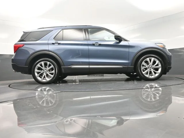 Used 2021 Blue Ford Platinum image 41