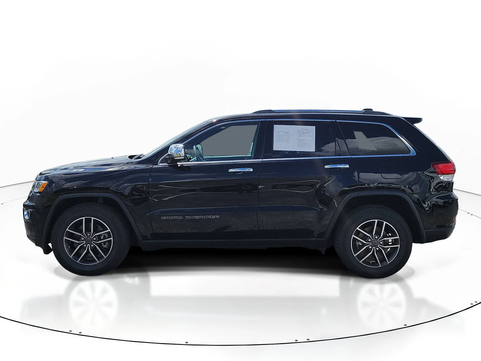 Used 2021 Diamond Black Crystal Pearlcoat Jeep Limited image 4