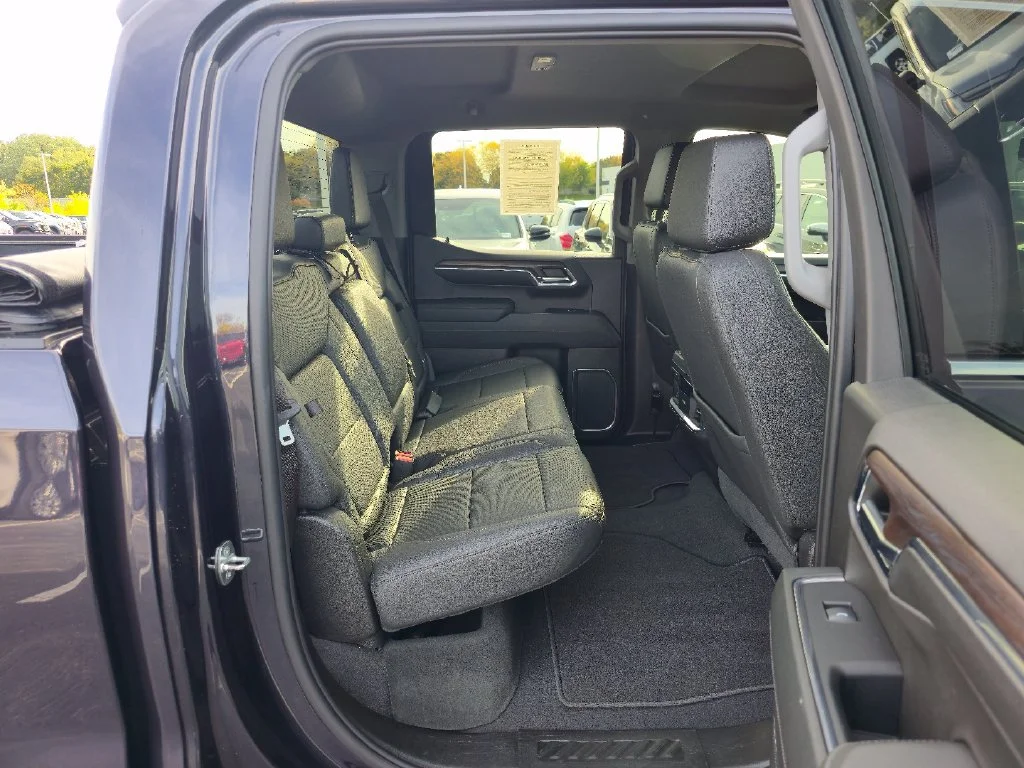 2023 GMC Sierra 1500 SLT - Photo 27