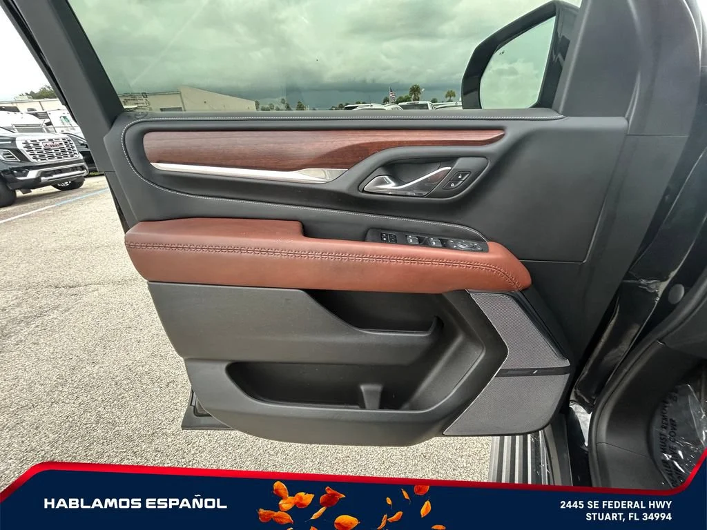 2023 GMC Yukon Denali Ultimate - Photo 10