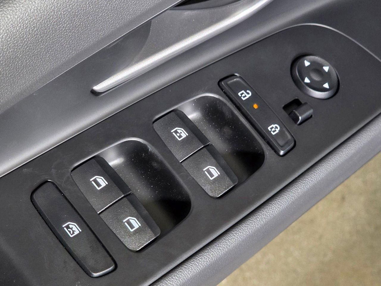 New 2026 Amazon Gray Hyundai Blue image 21