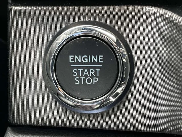 New 2026 White Ford Platinum image 25
