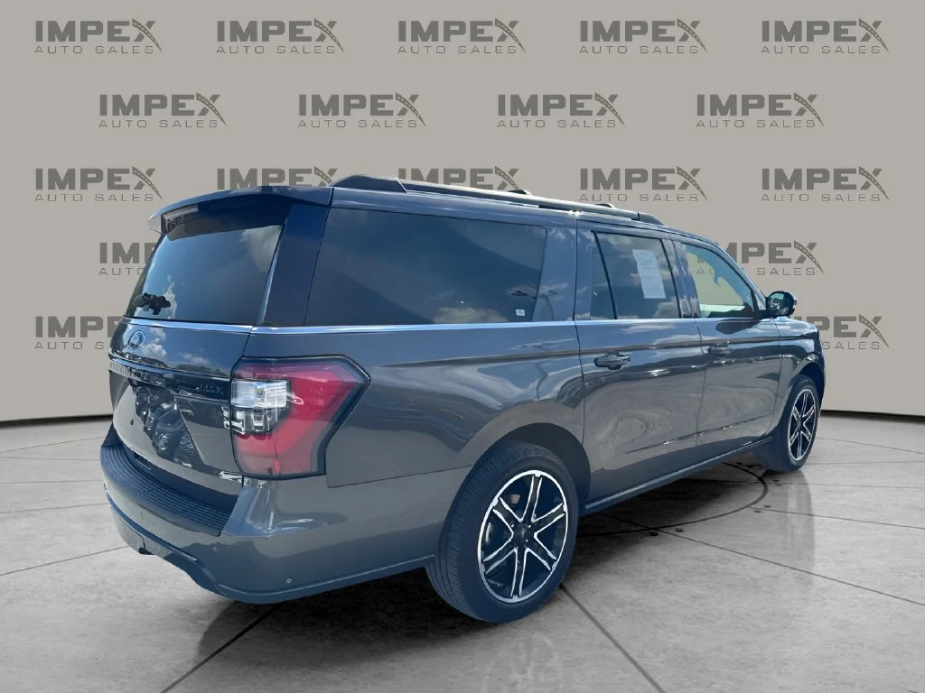 Used 2020 Gray Ford Limited image 5