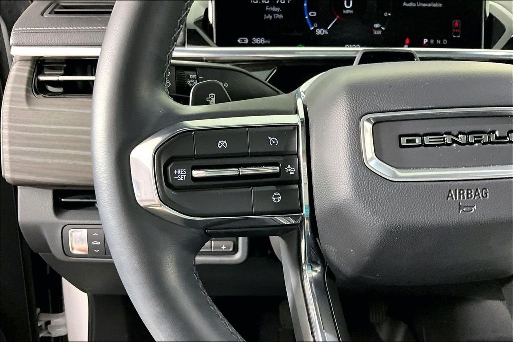 Used 2025 White GMC Denali image 10
