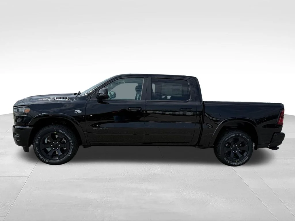 New 2026 Diamond Black Crystal Pearl-Coat Exterior Paint RAM Big Horn/Lone Star image 2