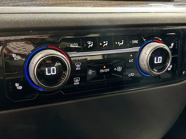 2026 Chevrolet Silverado 1500 LT - Photo 19