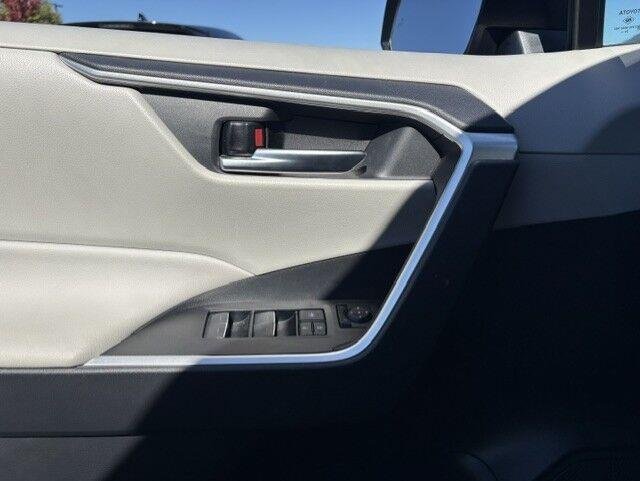 Used 2025 Blueprint Toyota XLE image 17