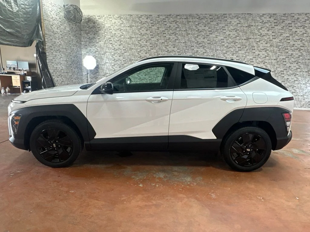New 2027 Atlas White Hyundai SEL Sport image 4