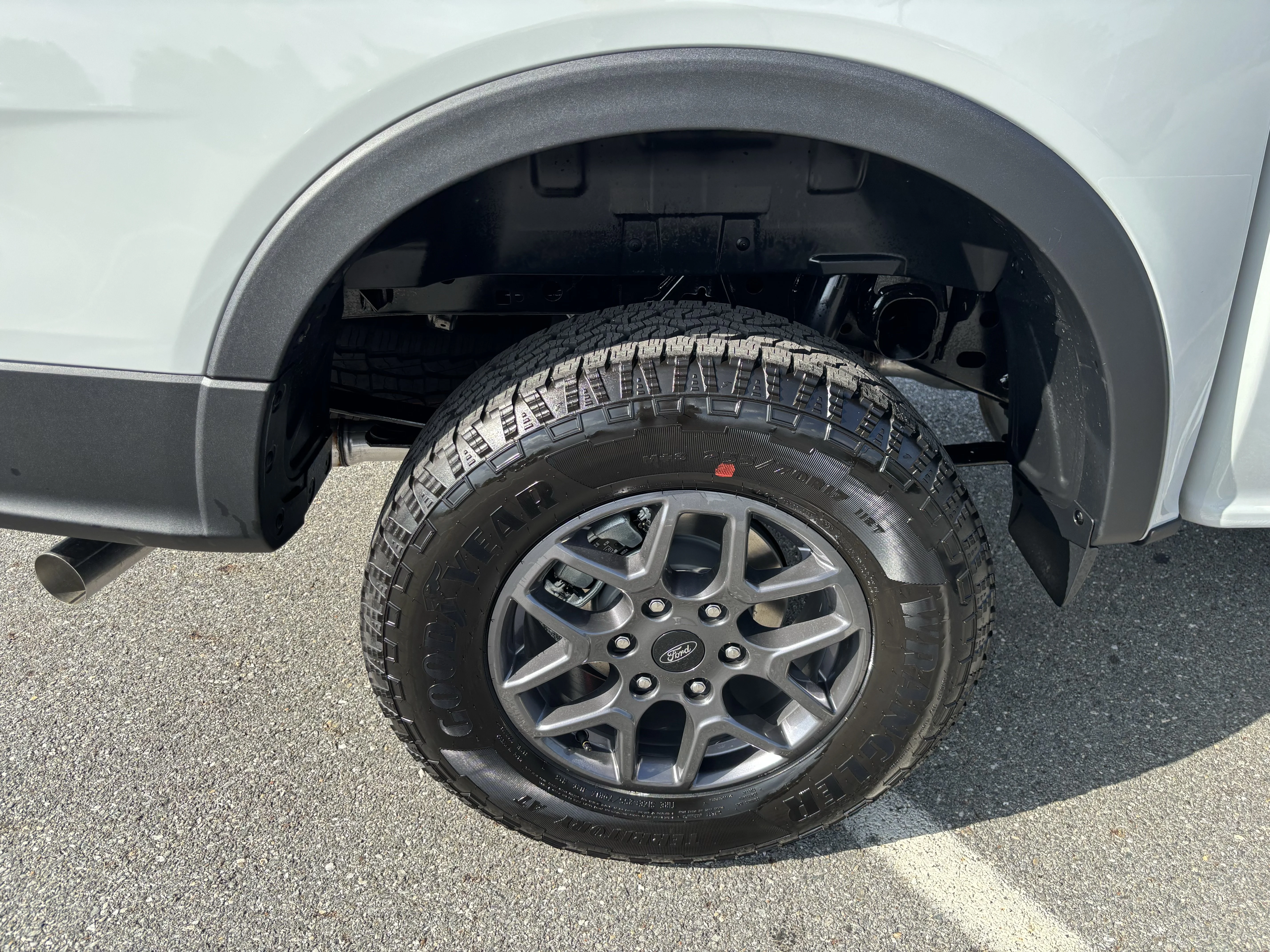 New 2026 Avalanche Ford XLT image 38