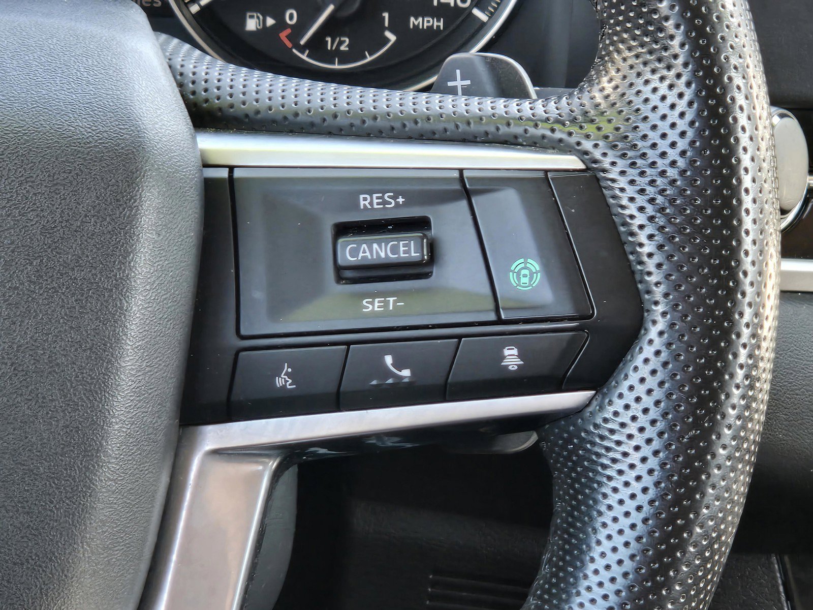 Used 2024 Black Mitsubishi  image 16