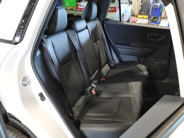 New 2026 CRYSTAL WHITE PEARL Subaru Premium image 22