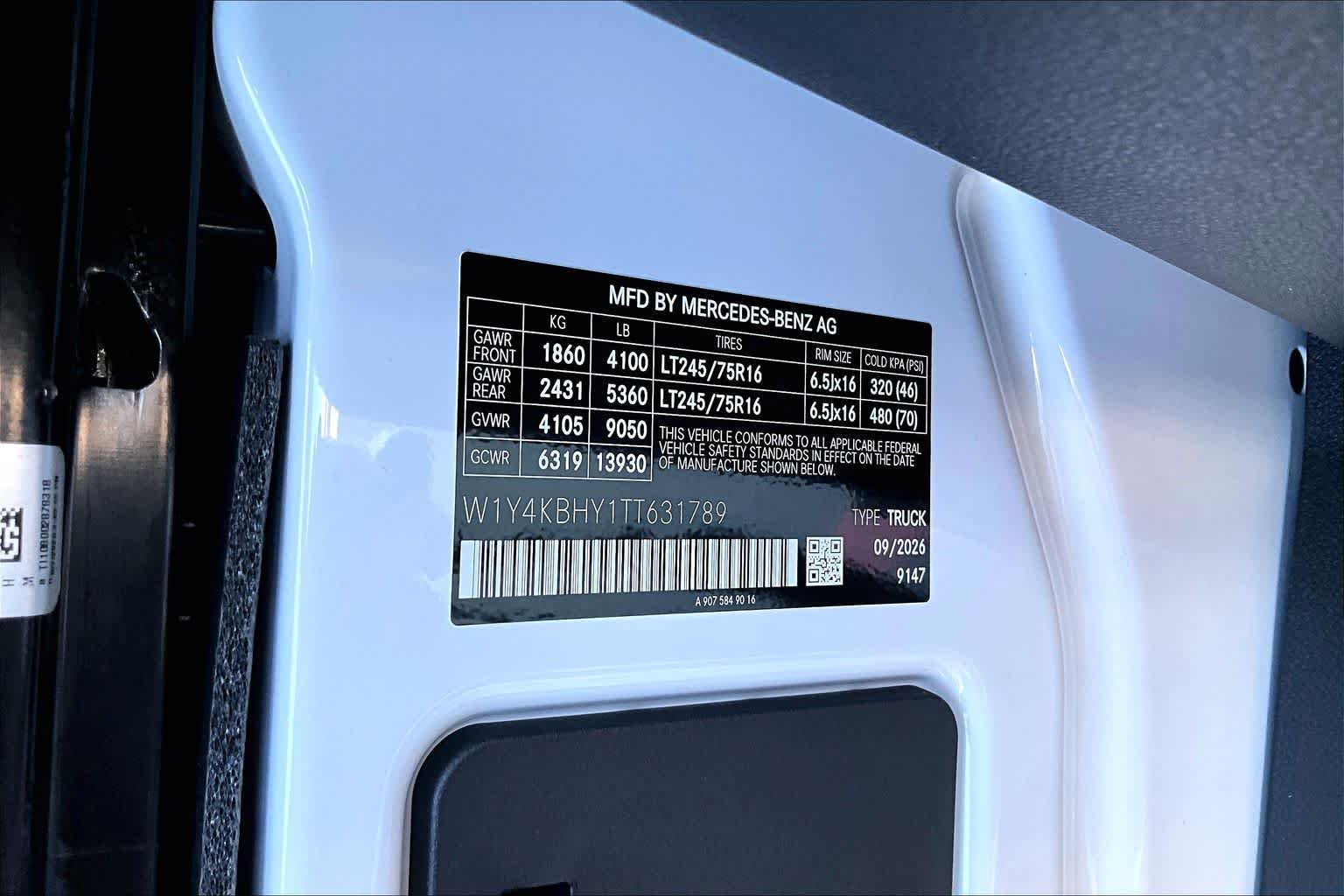 New 2026 Arctic+White Mercedes-Benz  image 19