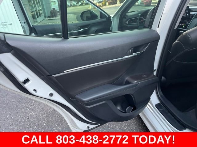 Used 2022 White Toyota SE image 12