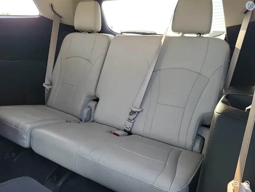 Used 2023 White Buick Premium Group image 9