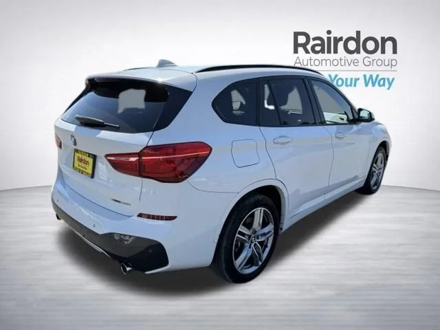 Used 2018 Alpine White BMW xDrive28i image 5