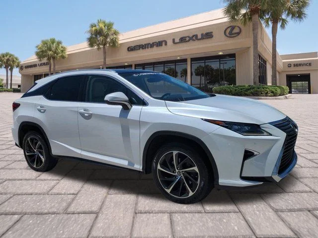 Used 2019 White Lexus 350 image 1