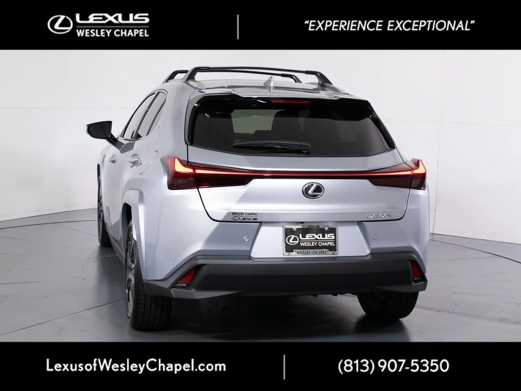 New 2026 Iridium Lexus UX 300h PREMIUM image 3