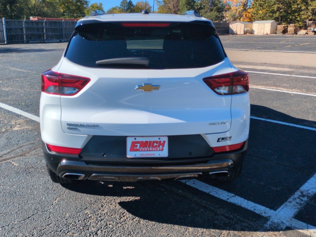 Used 2021 SUMMIT WHITE Chevrolet ACTIV image 4