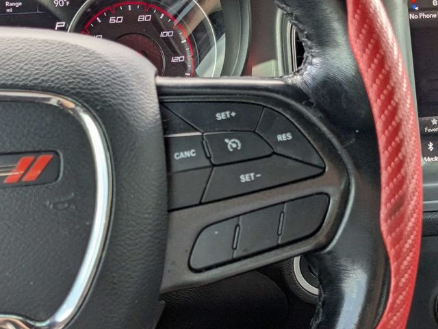 Used 2023 Red Dodge SXT image 22