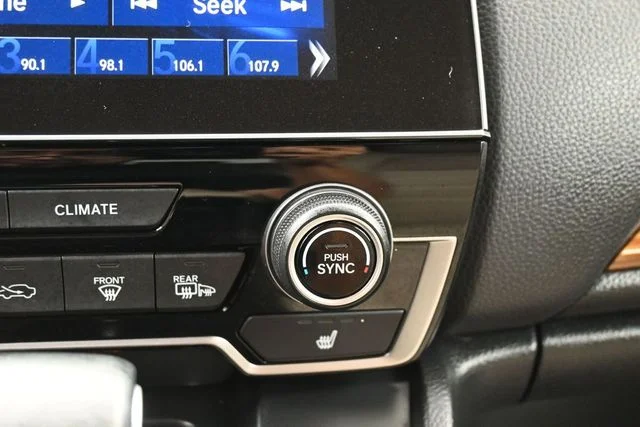 Used 2019 White Honda EX-L image 26