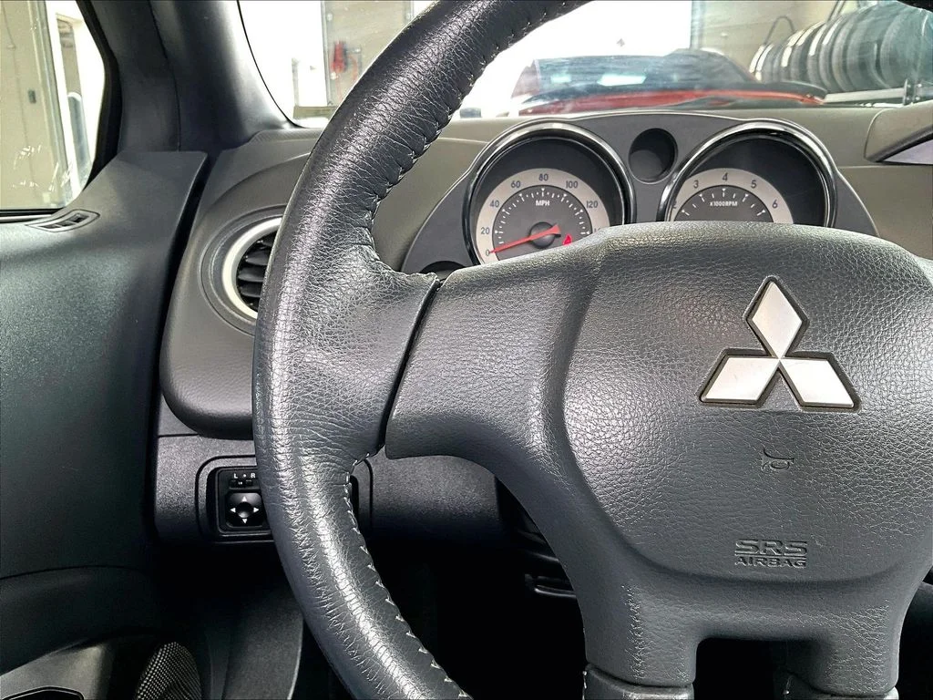 Used 2012 White Mitsubishi GS Sport image 19
