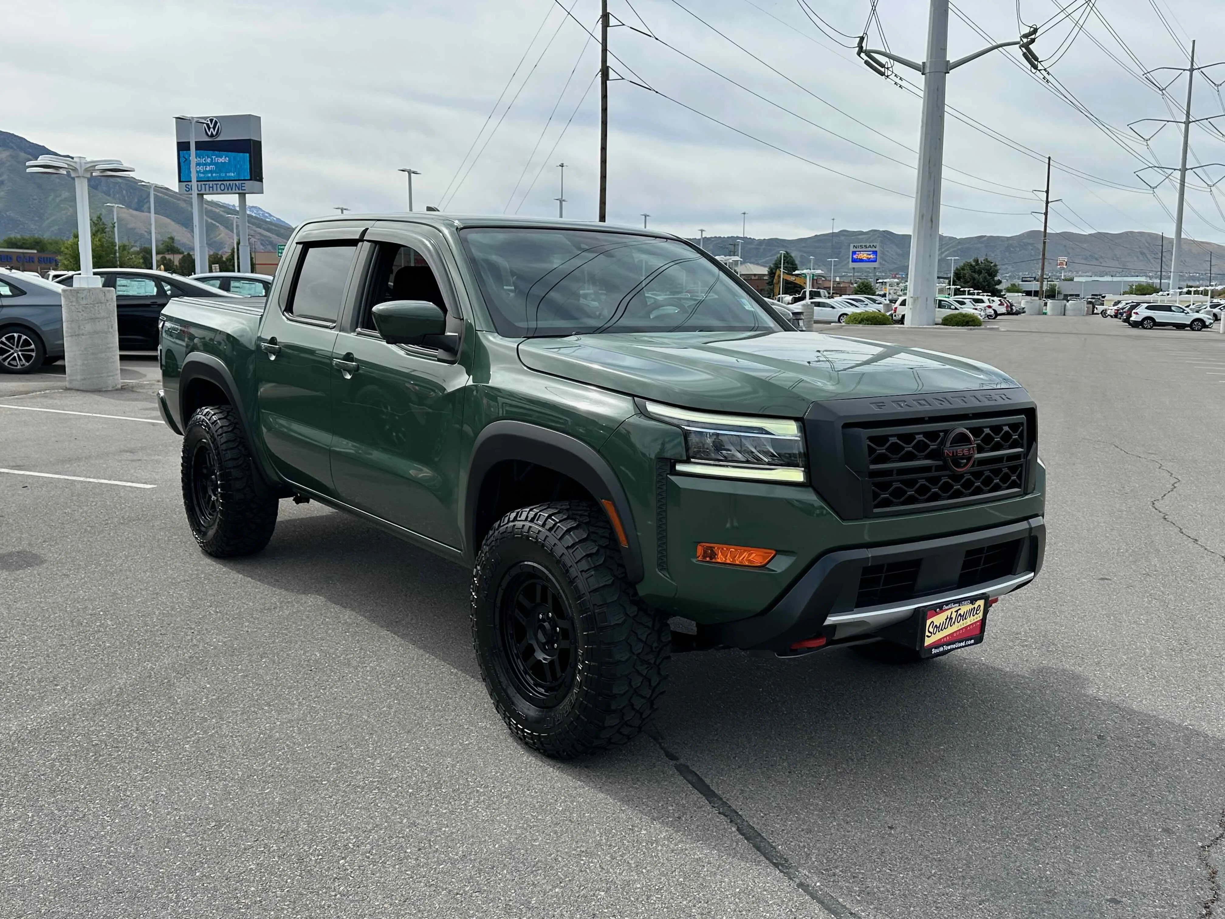 Used 2022 Tactical Green Metallic Nissan PRO-4X image 6