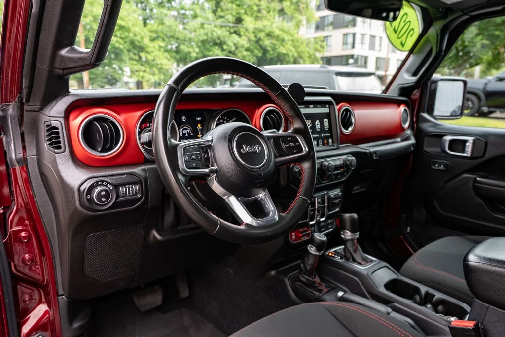 Used 2021 Red Jeep Rubicon image 23