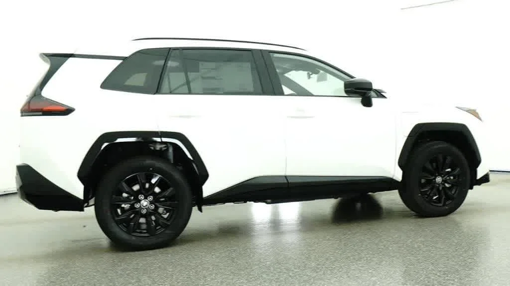 New 2026 Ice Cap Toyota SE image 26