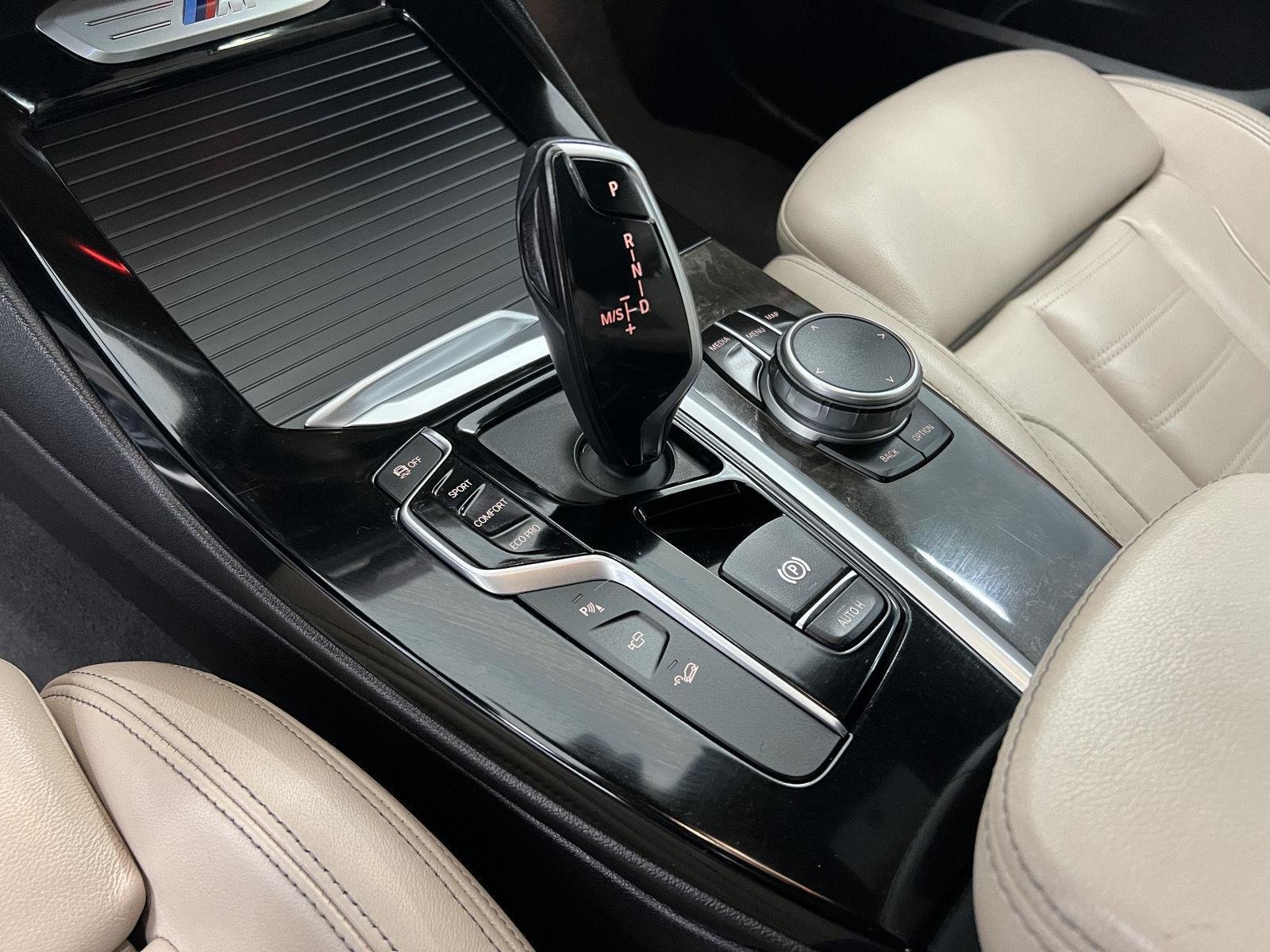 2020 BMW X3 40i - Photo 18