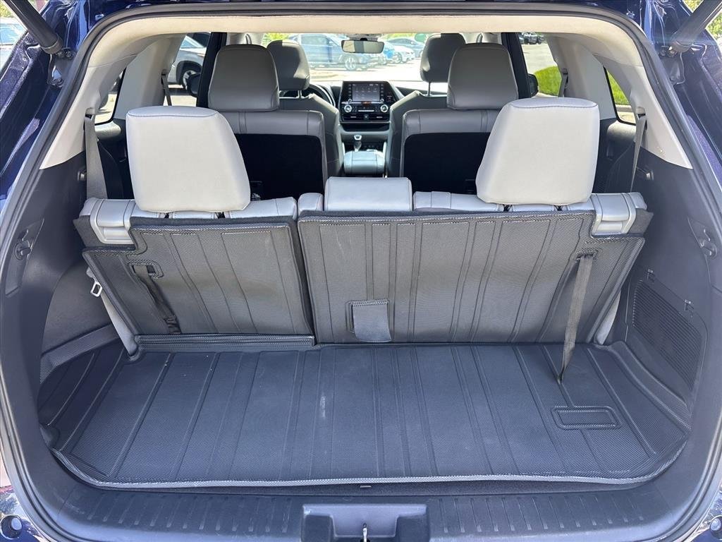 2021 Toyota Highlander XLE - Photo 28