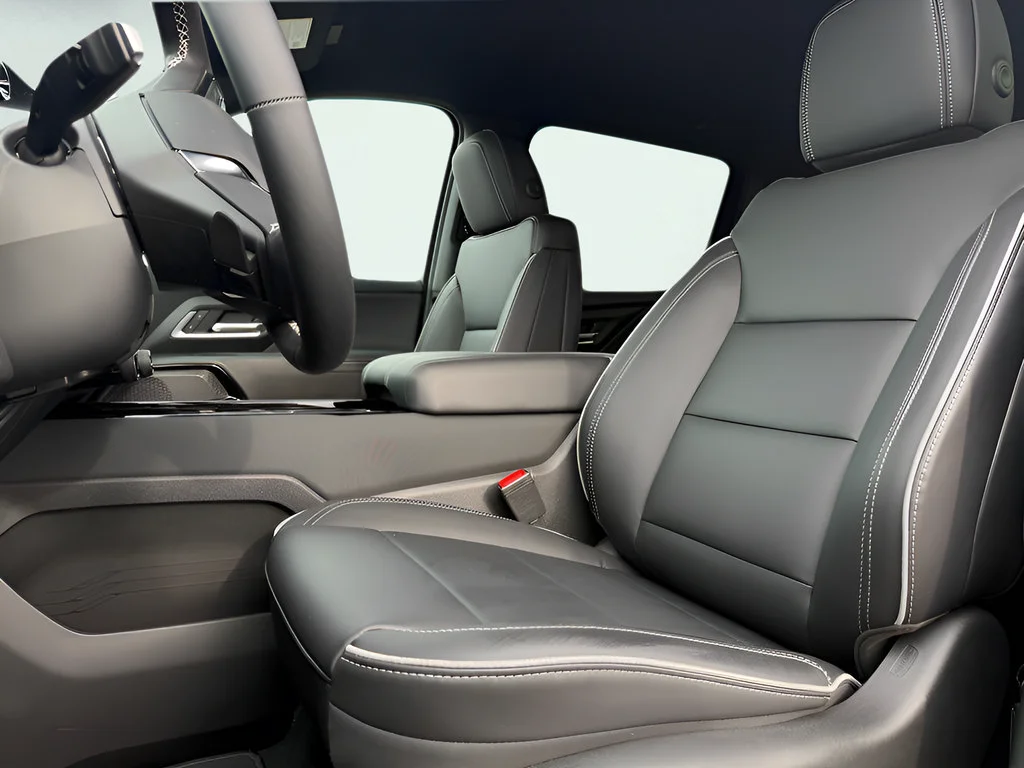 2026 Chevrolet Silverado EV LT - Photo 19
