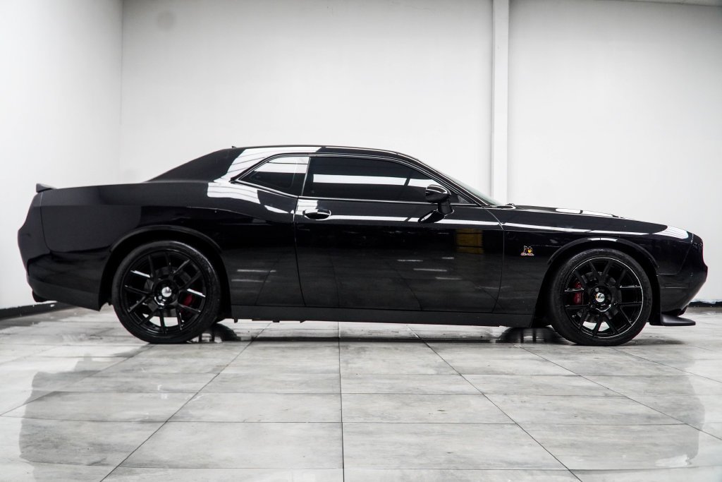 Used 2015 Black Dodge R/T Scat Pack image 10