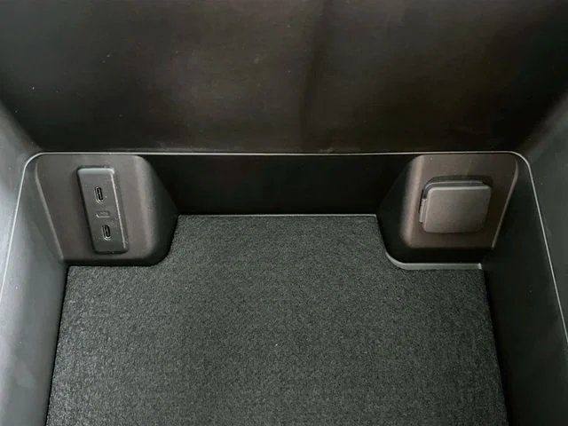 New 2027 Gray Ford Active image 21