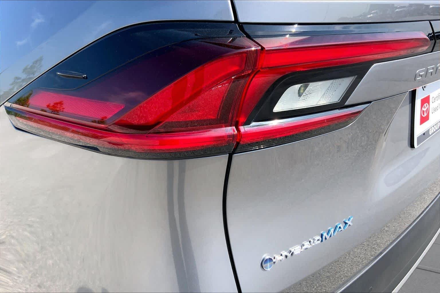 Used 2026 Heavy Metal Toyota Hybrid MAX Platinum image 28