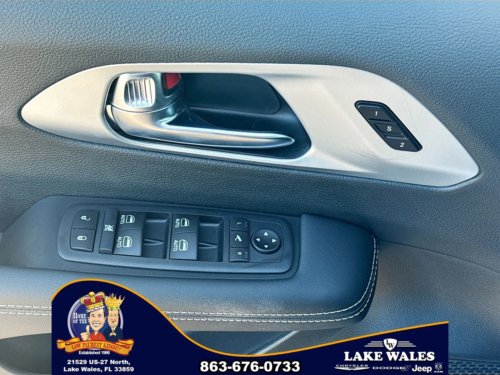 2026 Chrysler Pacifica Limited - Photo 17