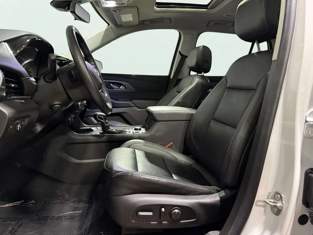 Certified Used 2021 SUMMIT WHITE Chevrolet Premier image 25
