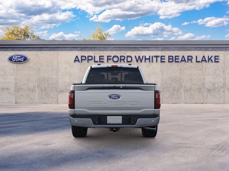 New 2026 Silver Ford XLT image 5