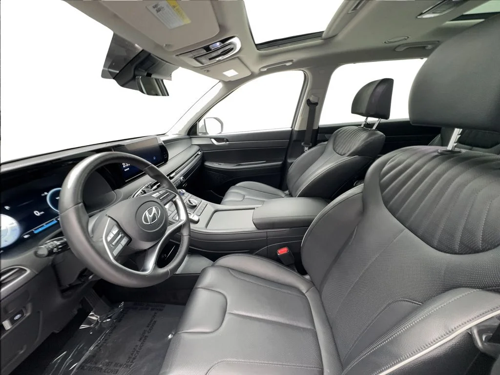 Used 2025 Silver Hyundai Limited image 20
