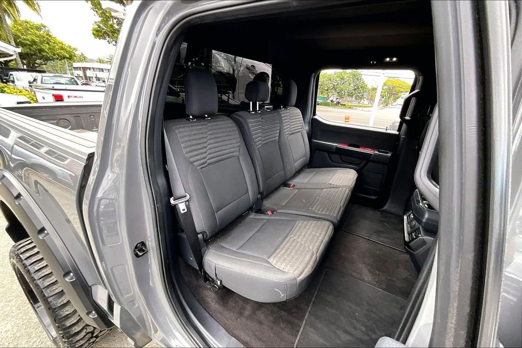 Used 2021 Gray Ford XL image 29