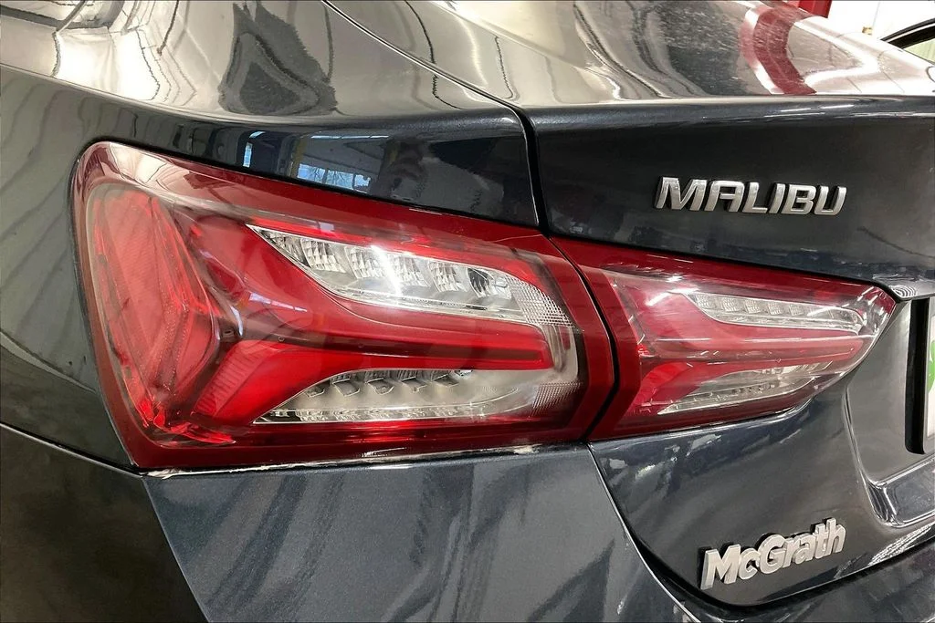 Used 2020 Gray Chevrolet LT image 35