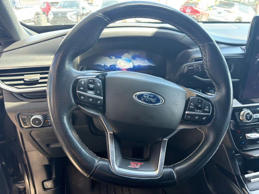 2021 Ford Explorer ST - Photo 14