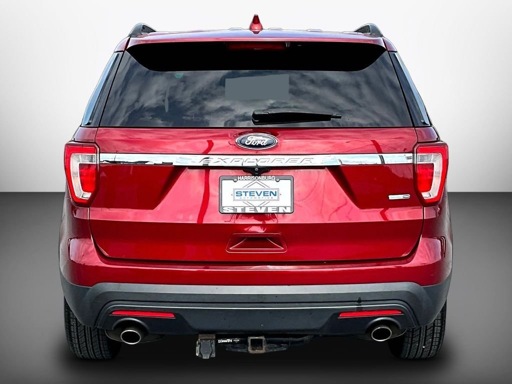 Used 2016 Red Ford Base image 5